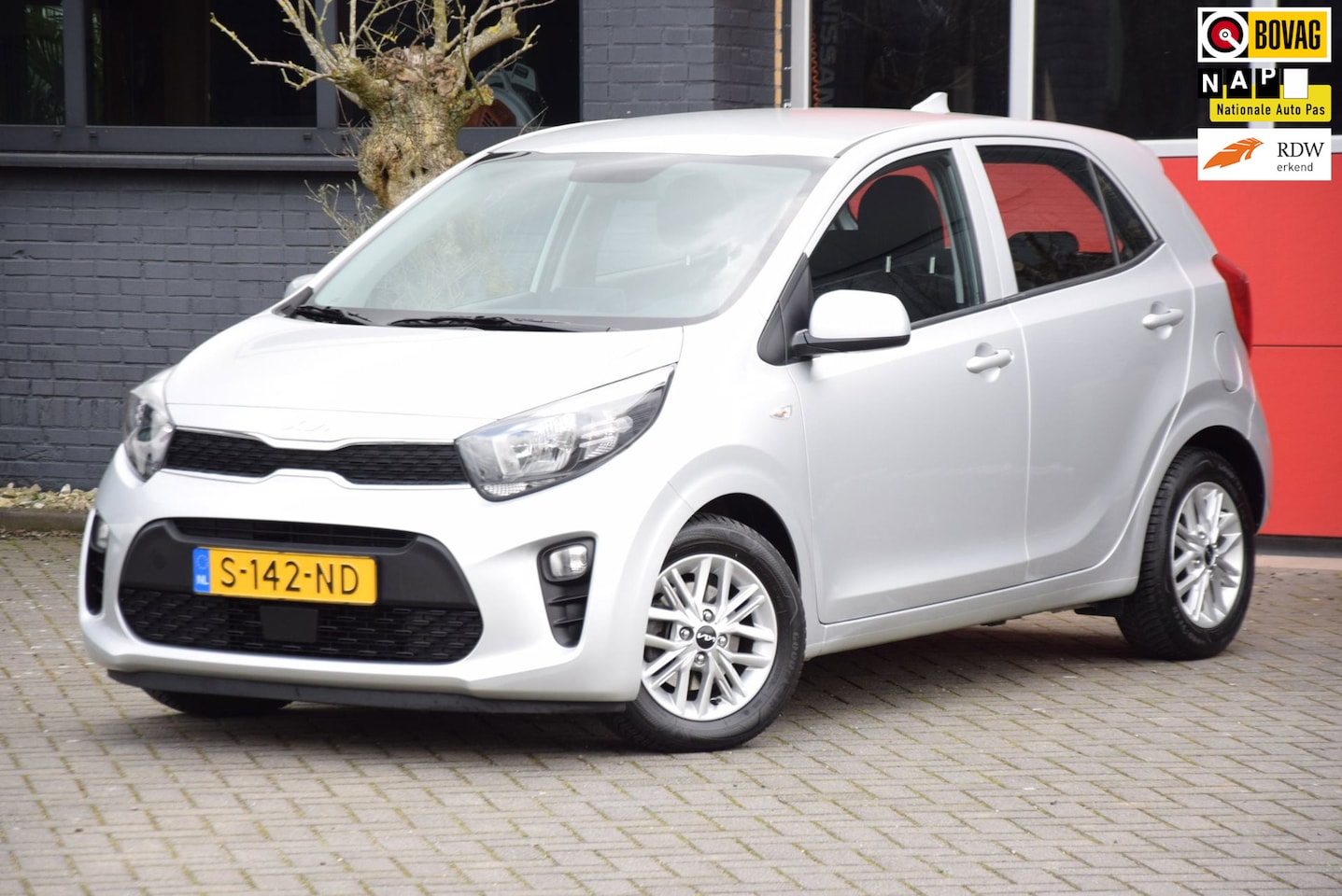 Kia Picanto - 1.0 DPi DynamicLine 2023 carplay navi Camera - AutoWereld.nl