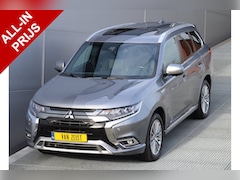 Mitsubishi Outlander - PHEV 2.4 INSTYLE 4WD | PLUG IN HYBRID | SoH 73% | V2H | FULL OPTIONS | SCHUIFDAK | ADAPTIE