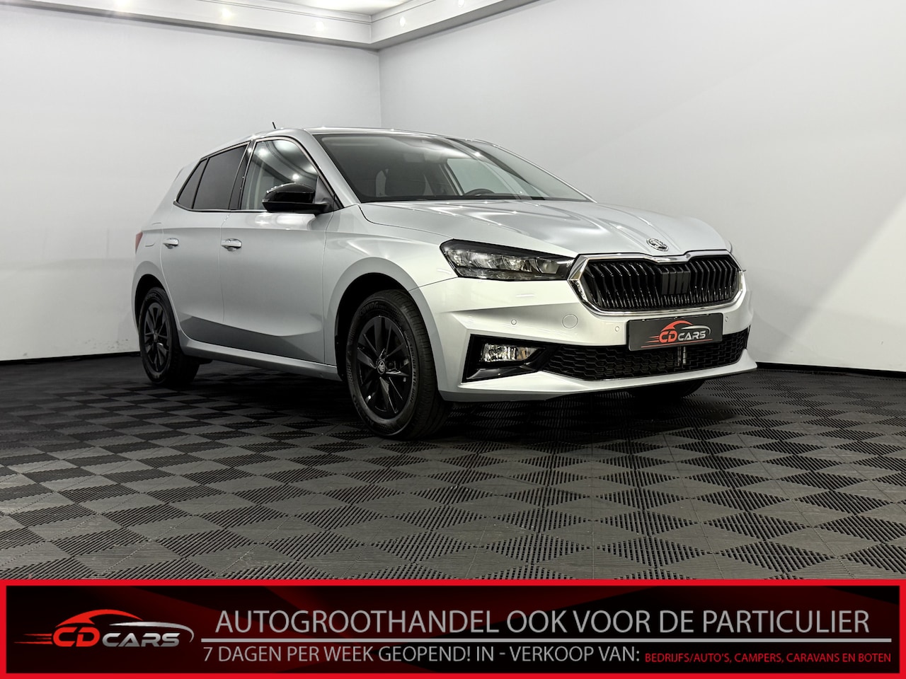 Skoda Fabia - 1.0 TSI Business Edition Camera, Apple carplay, Keyless start, Virtual desk, Airco, Stoelv - AutoWereld.nl