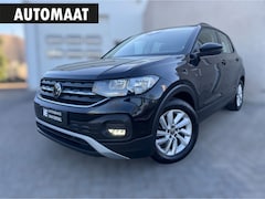 Volkswagen T-Cross - 1.0 TSI Life CAMERA / PDC VOOR & ACHTER / CARPLAY / STOELVERWARMING / CLIMATE CONTROL / EL