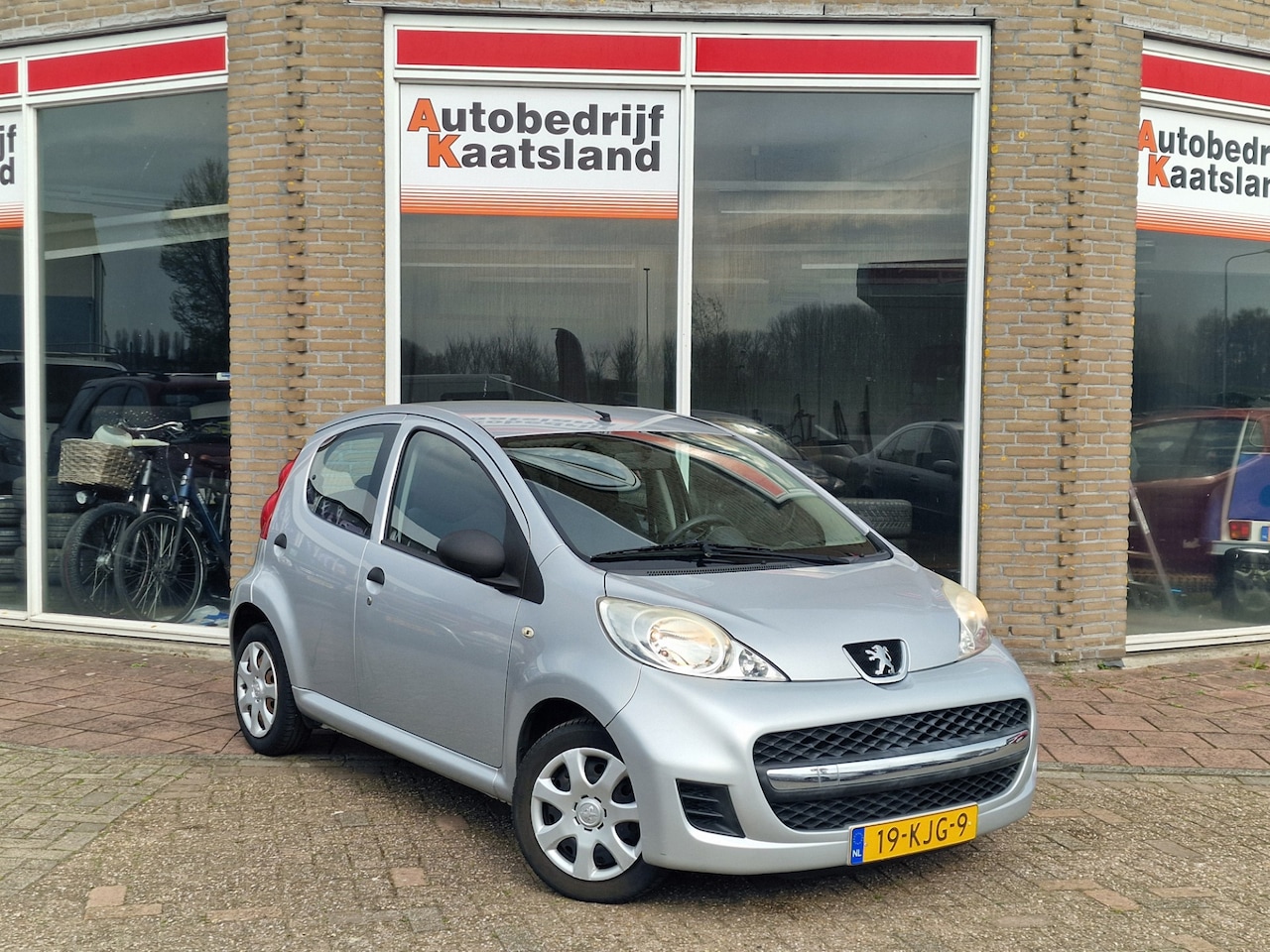 Peugeot 107 - 1.0-12V XR - Stuurbekrachtiging - - AutoWereld.nl