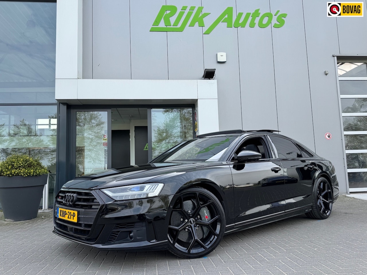 Audi A8 - 4.0 TFSI S8 Quattro * Garantie * Keramisch B&O Advanced Nachtzicht - AutoWereld.nl