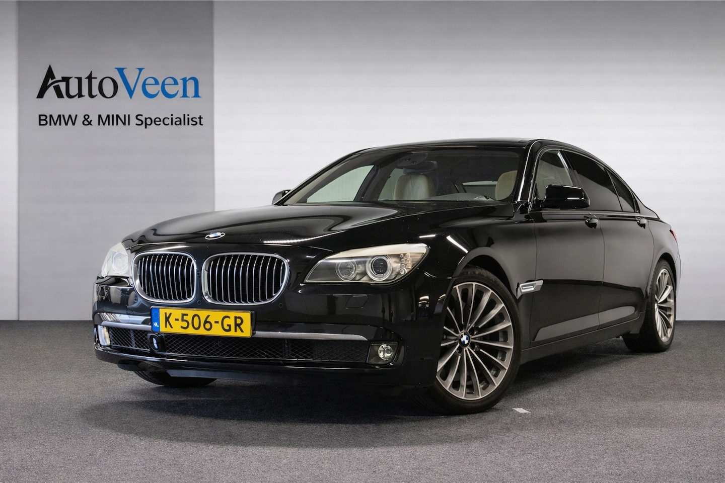 BMW 7-serie - BMW 7-serie 740Li (PANO, LEDER, XENON, 327PK, MASSAGE, SCHERMPJES) - AutoWereld.nl