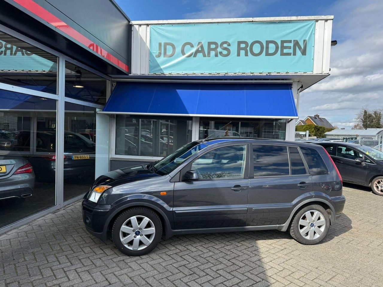 Ford Fusion - 1.6-16V Futura! Netjes! Luxe! 5drs! Nw apk! - AutoWereld.nl