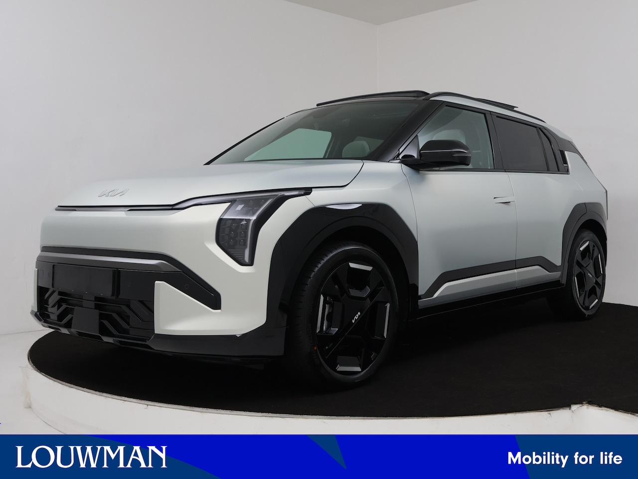 Kia EV3 - GT-Line 81.4 kWh NIEUW!! | Uit voorraad leverbaar! Panoramadak | Leder | 19 Inch | - AutoWereld.nl