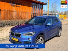 BMW X1 - SDrive20i M- sport, panorama, trekhaak, HUD