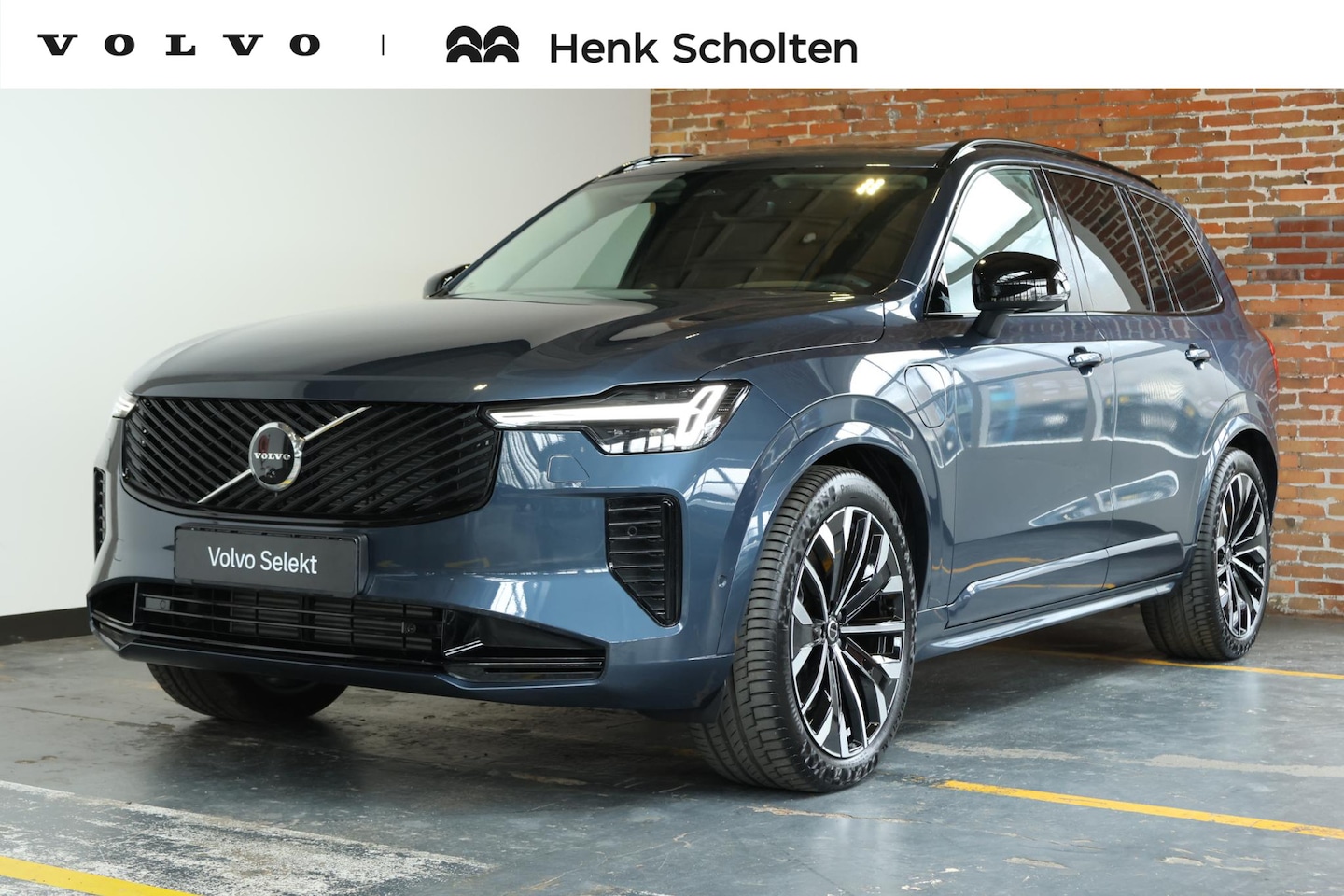Volvo XC90 - 2.0 T8 Plug-in hybrid AWD Ultra Dark | Bowers & Wilkins Premium audio | Luchtvering | Pano - AutoWereld.nl