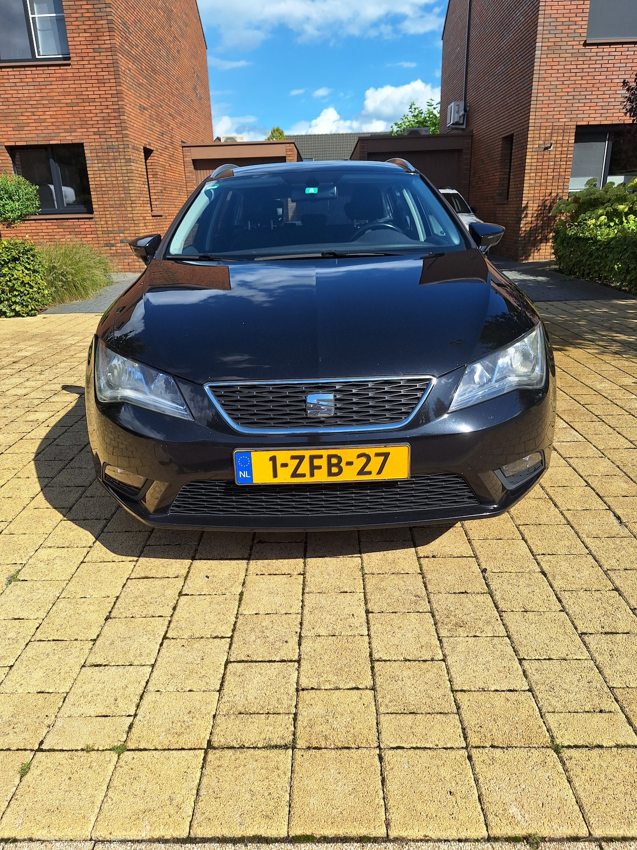 SEAT Leon ST - 1.6 TDI Ecomotive Lease Comfort - AutoWereld.nl