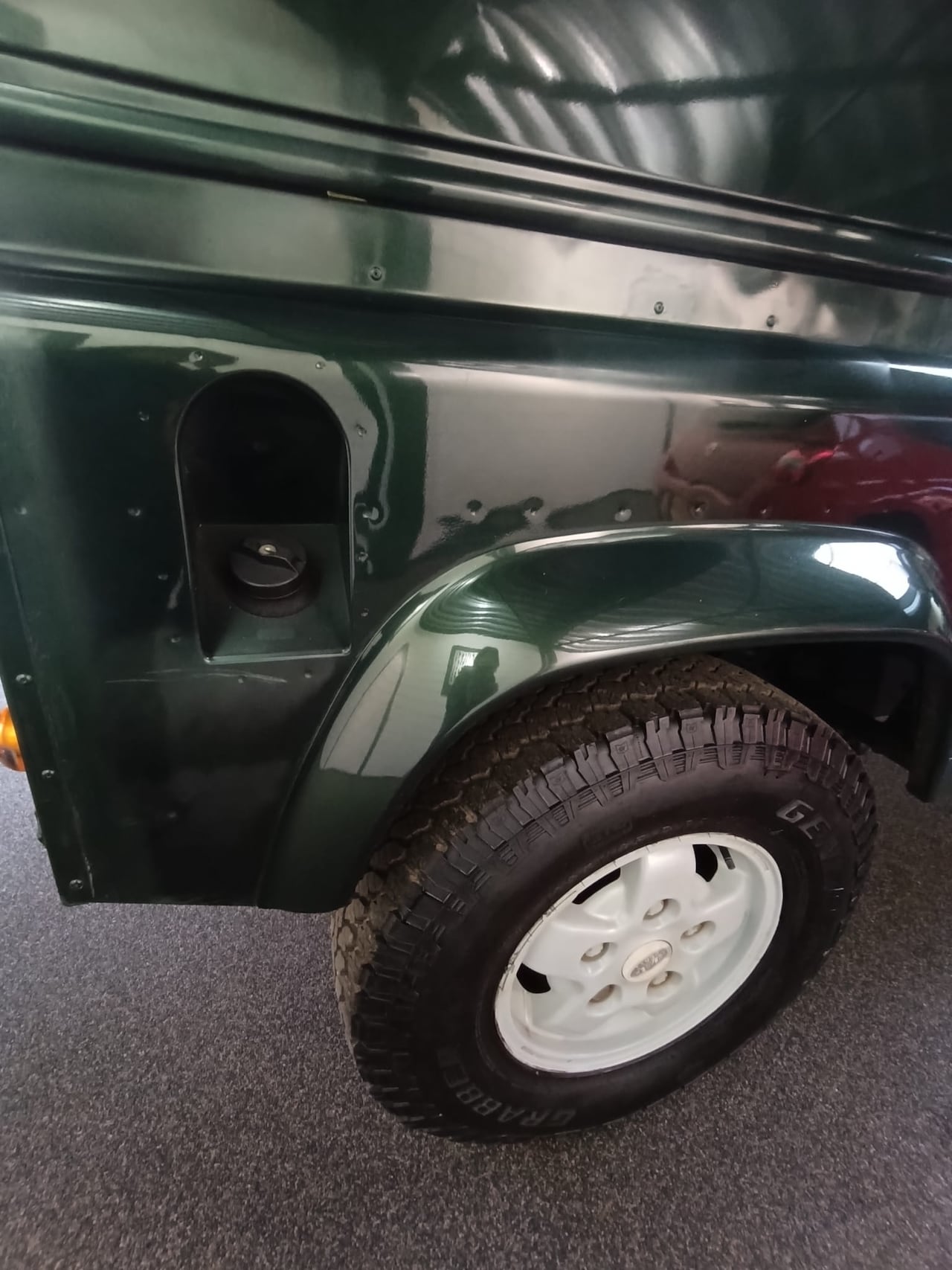 Land Rover Defender - 2.5 Td5 90" Hard Top - AutoWereld.nl