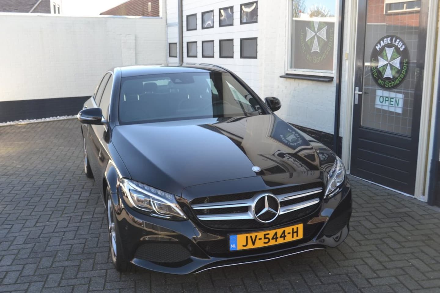 Mercedes-Benz C-klasse - 180 Avantgarde Edition - AutoWereld.nl