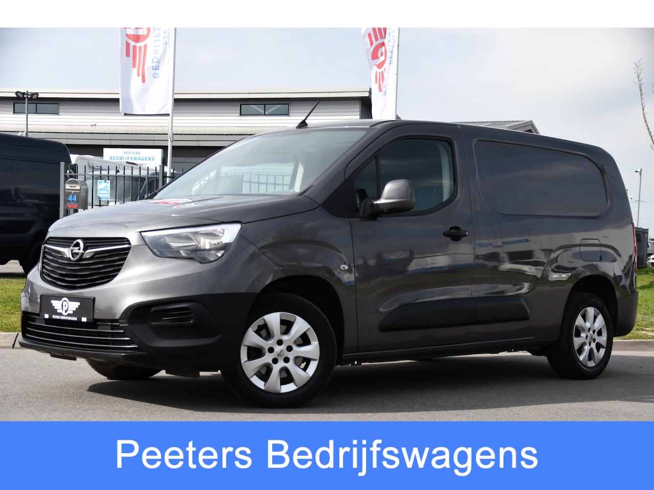 Opel Combo - 1.5D L2H1 Edition Cruise, Carplay, Sensoren, 102pk, Multimedia, Airco, Trekhaak, LM Velg, - AutoWereld.nl
