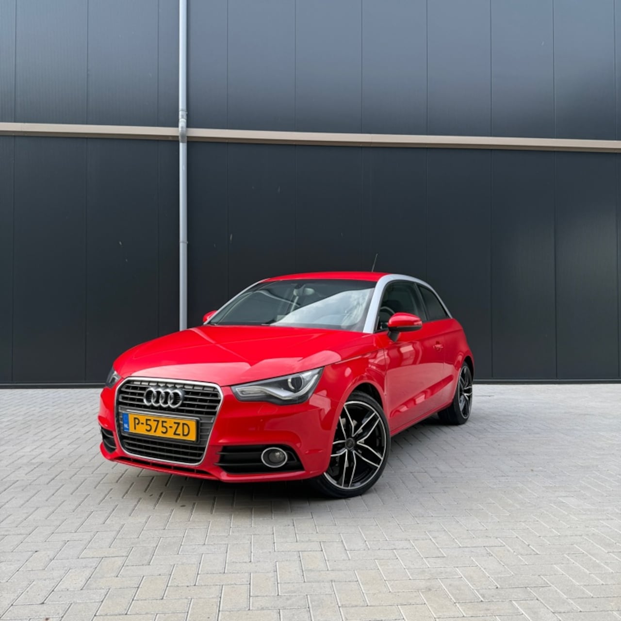Audi A1 - 1.4 TFSI Attraction S-line stoel vw LED climate - AutoWereld.nl