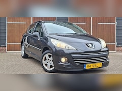 Peugeot 207 - 1.4 VTi Style, Trekhaak, Bluetooth, 5 deurs, Cruise control, Air