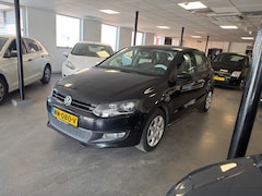 Volkswagen Polo - 1.4-16V Highline