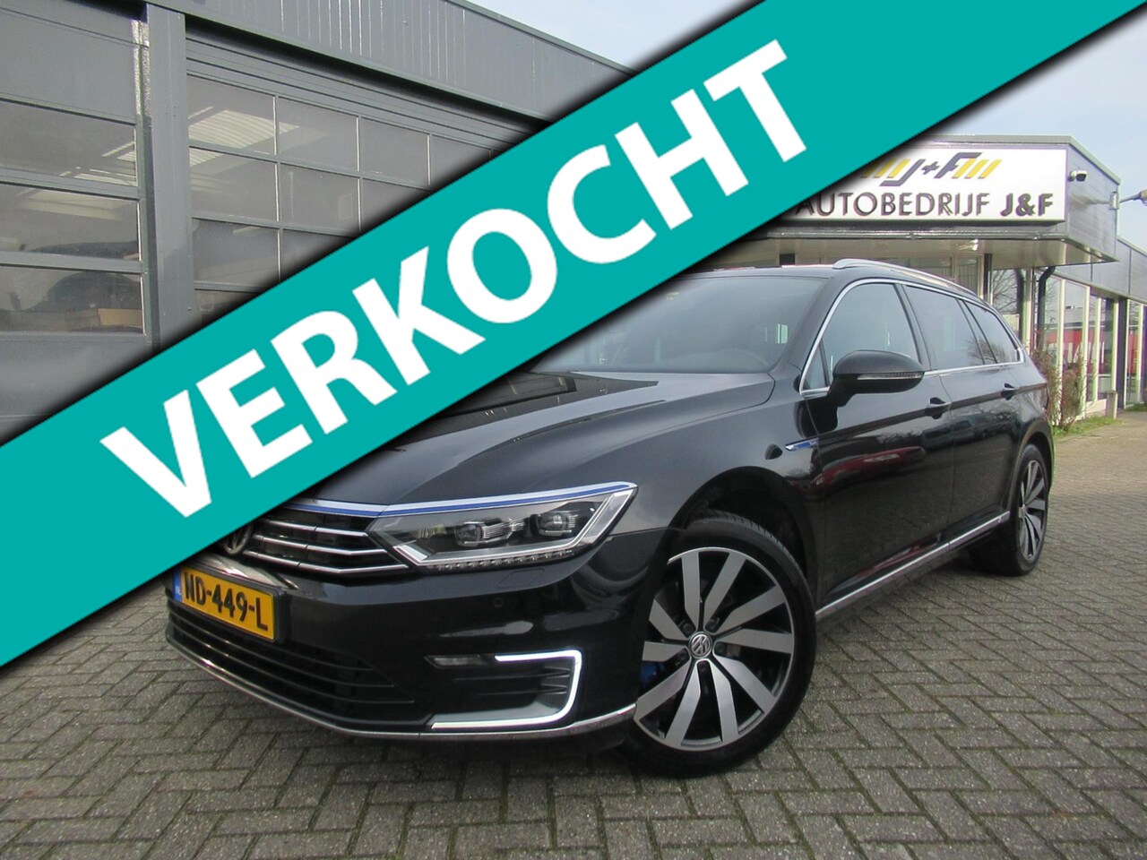 Volkswagen Passat Variant - 1.4 TSI GTE Highline / PANORAMADAK / DEELS LEDER / DIGITALE DASHBOARD / STOELVERWARMING - AutoWereld.nl