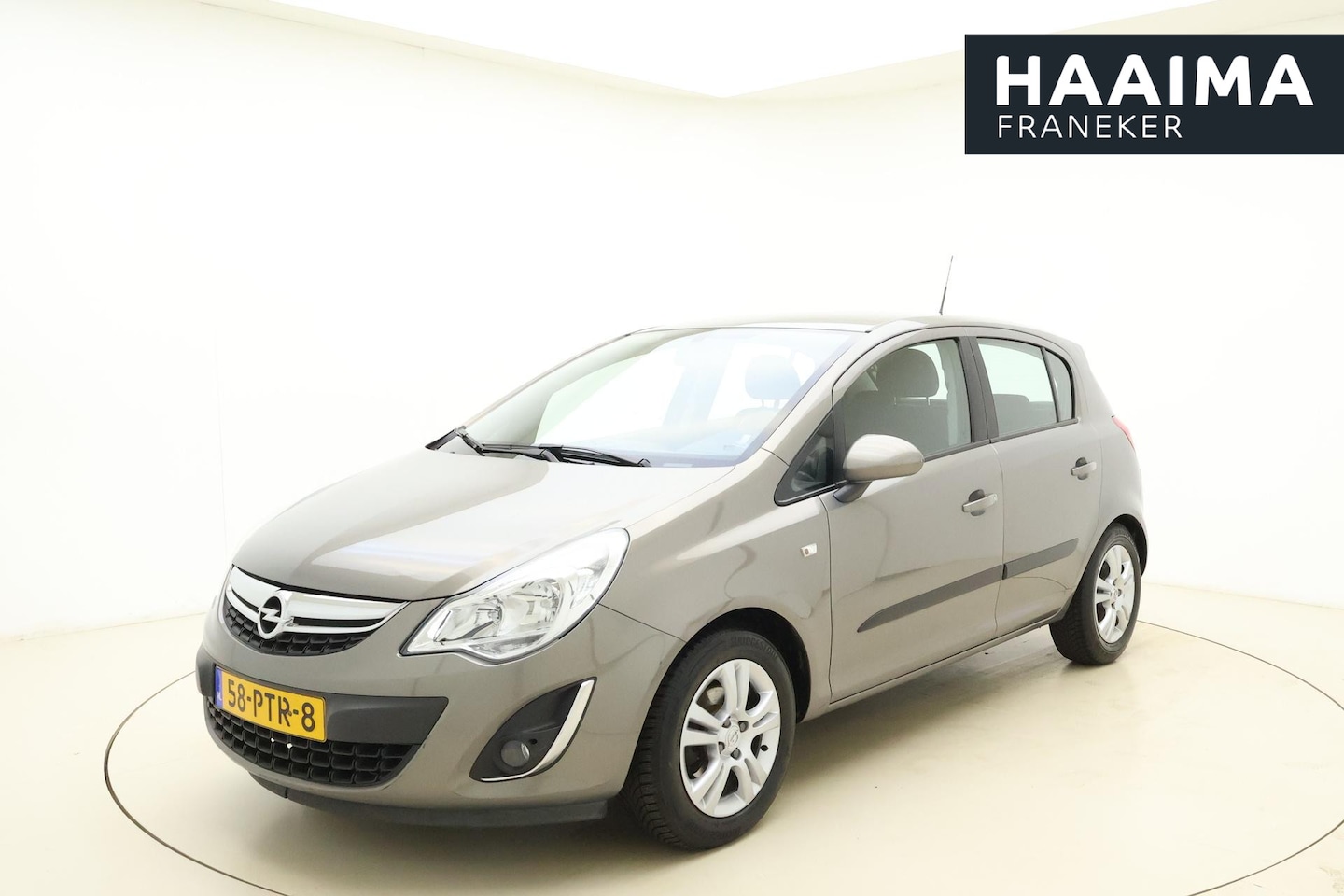 Opel Corsa - 1.4-16V Edition 5 Deurs | Automaat | Navigatie | Airco | Trekhaak Afneembaar | Cruise Cont - AutoWereld.nl