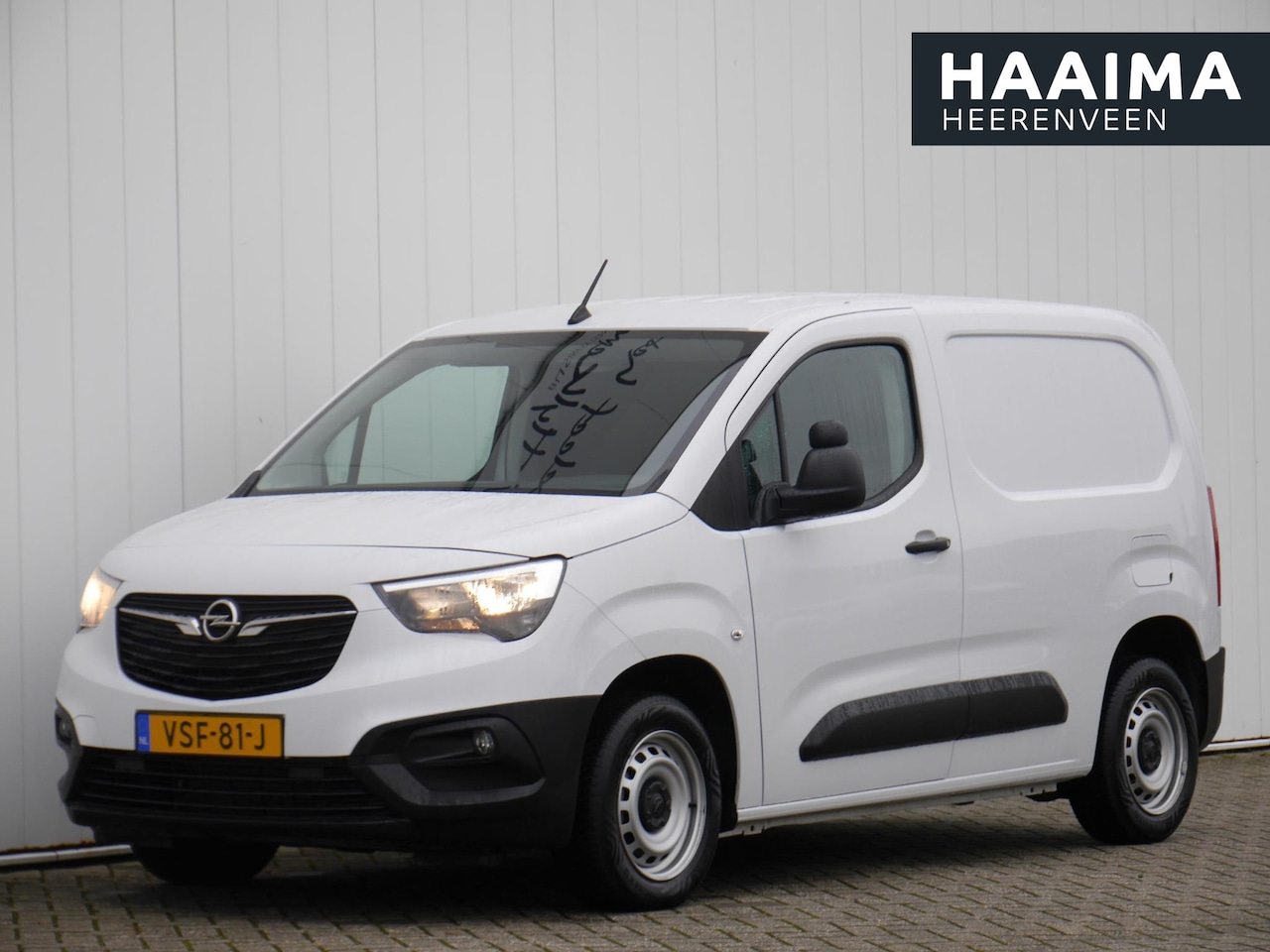 Opel Combo - 1.5D 100pk L1H1 Edition | Airconditioning | Bluetooth | Cruise Control | Laadruimte betimm - AutoWereld.nl