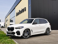 BMW X5 - xDrive45e High Executive | M-Sport | Pano | 22" | 4-Wielsturing | Softclose | Trekhaak | A