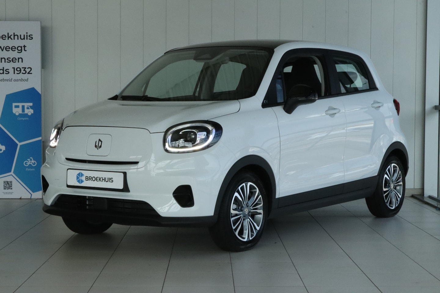 Leapmotor T03 - Design 37.3 kWh | OP VOORRAAD | Adapt. Cruise | Panoramadak | Camera | Dodehoekdetectie | - AutoWereld.nl