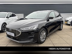 Ford Focus - 1.0 EcoBoost Hybrid Titanium | Privacy Glass | climate control | Apple Carplay | Full LED