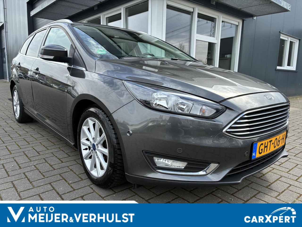 Ford Focus Wagon - 1.0 Ecoboost Titanium | CLIMA | NAVI | NIEUWE MOTOR!!! - AutoWereld.nl