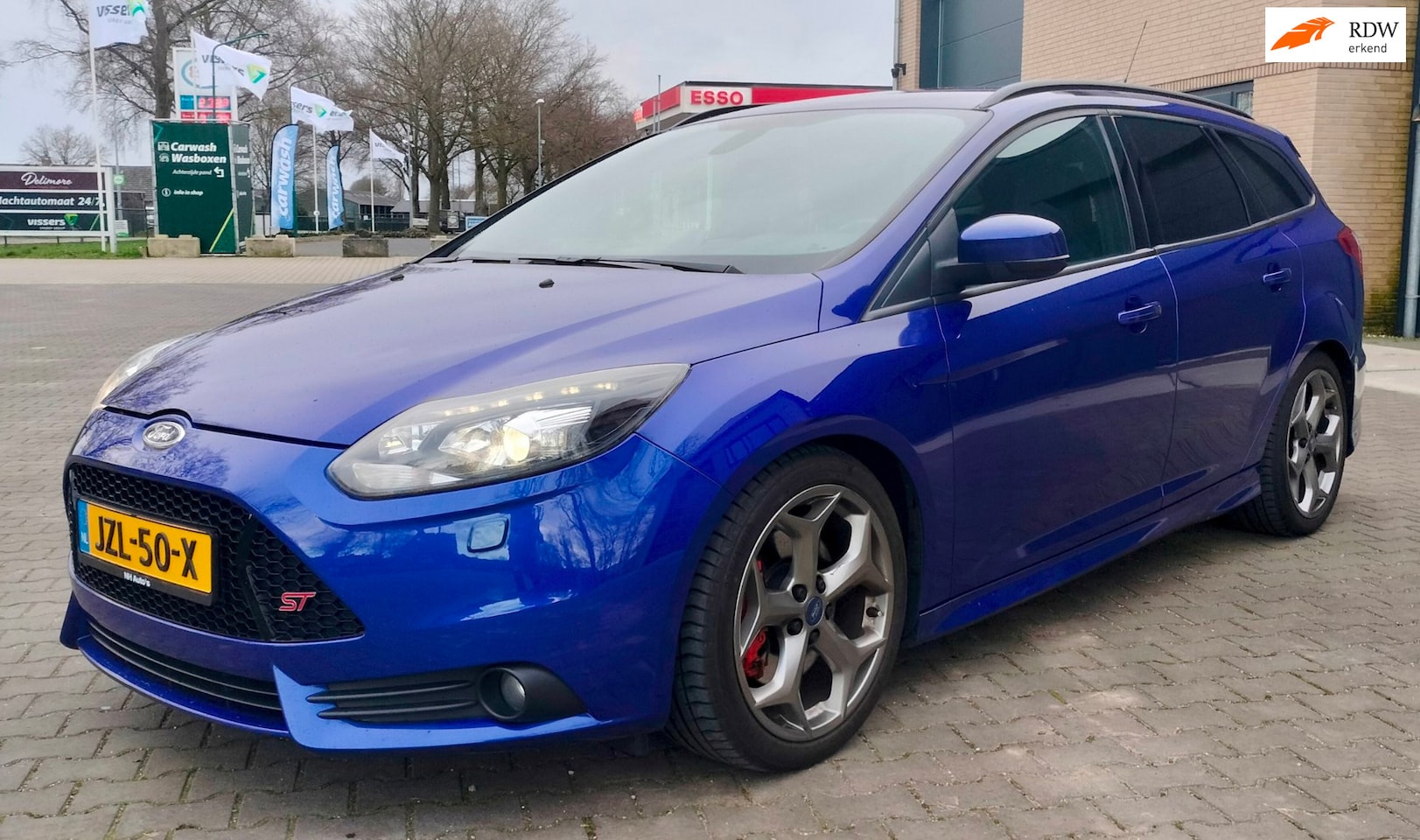 Ford Focus Wagon - 2.0 EcoBoost ST-3 Bull-X CarPlay Camera Leder - AutoWereld.nl
