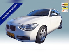 BMW 1-serie - 116i Executieve Nieuwe ketting/Grote beurt