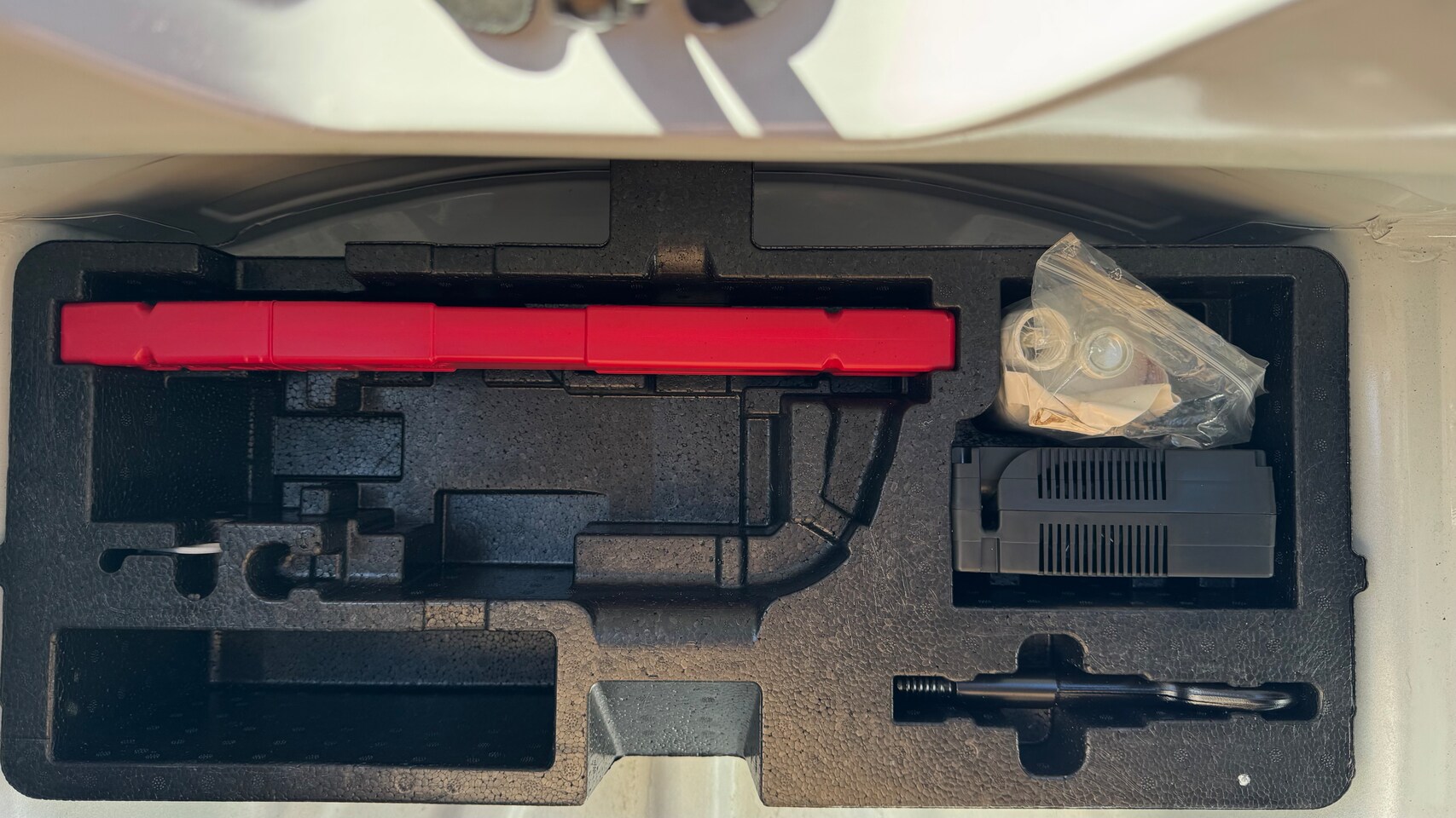 Volkswagen Up! - 1.0 CRUISE CONTROL/PDC/CAMERA/ECC/LANE ASSIST/DAB/ALL SEASON
