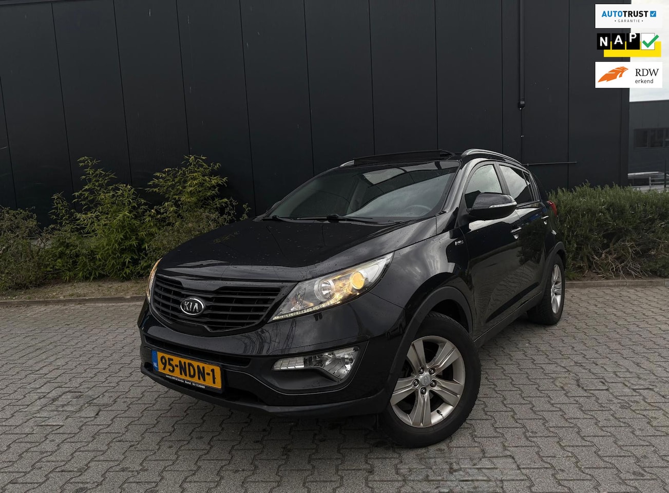 Kia Sportage - 2.0 X-ecutive 4wd First Edition 2.0 X-ecutive 4wd First Edition - AutoWereld.nl