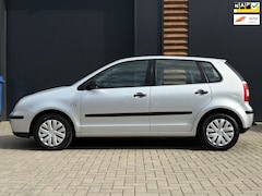 Volkswagen Polo - 1.4-16V JAAR APK 4 DEURS