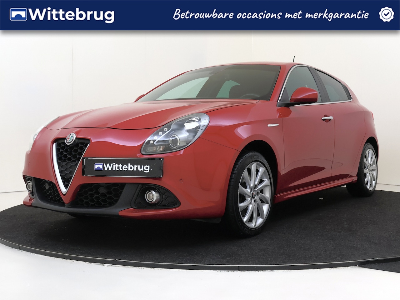 Alfa Romeo Giulietta - 1.4 Turbo MultiAir Super | Navigatie | Climate Control | Parkeerhulp Achter | - AutoWereld.nl