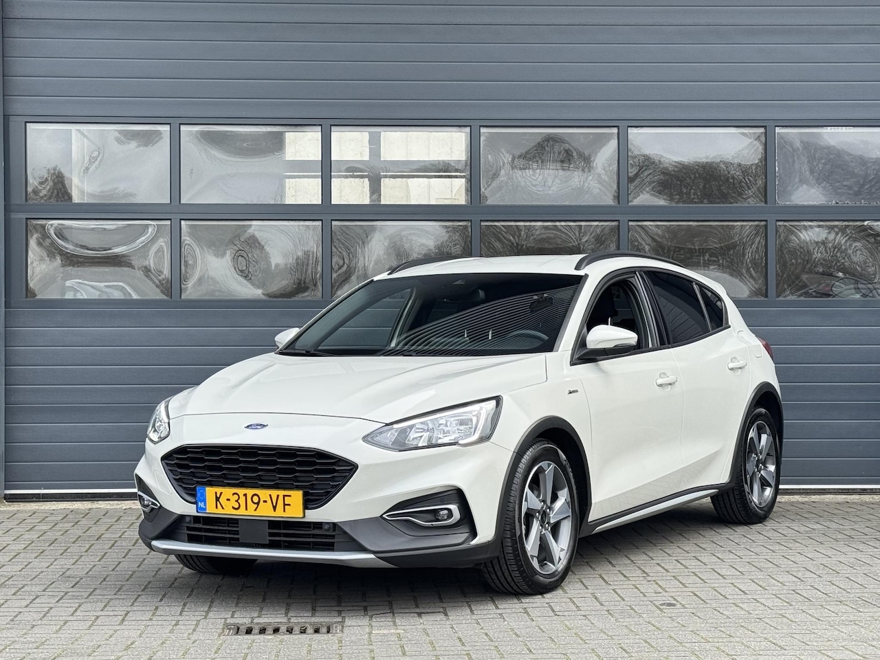 Ford Focus - 1.0 ECOBOOST HYBRID ACTIVE X BUSINESS I WINTERPAKKET I CLIMATE CONTROL I P-CAMERA I ADAPTI - AutoWereld.nl
