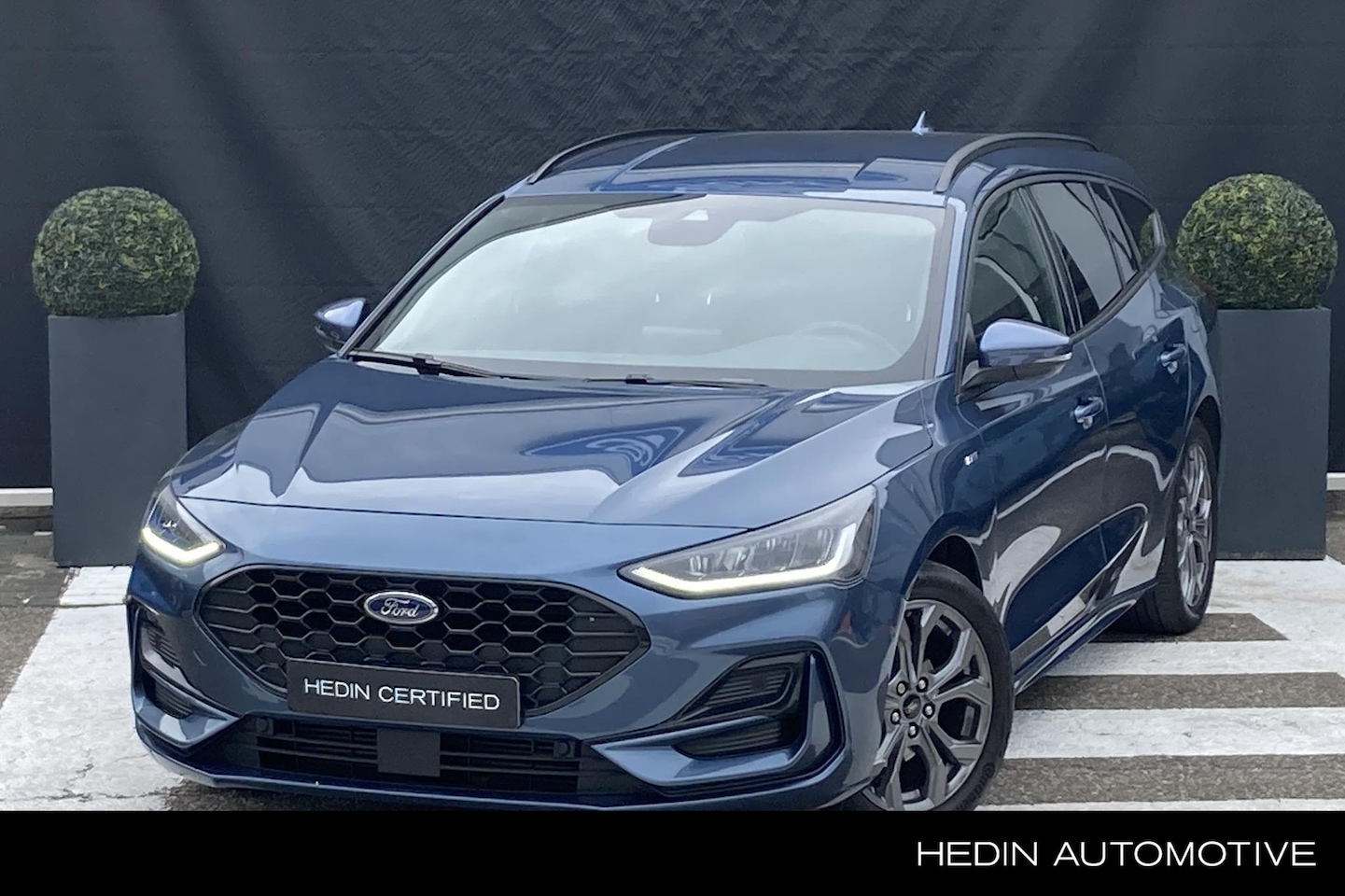 Ford Focus Wagon - 1.0 EcoBoost Hybrid ST Line Style | Navigatie | Winterpack | trekhaak afneembaar | Camera - AutoWereld.nl