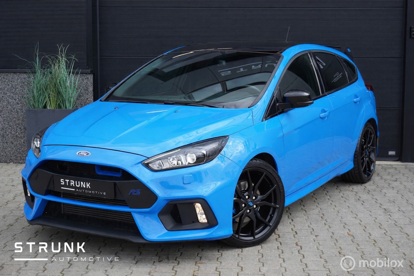 Ford Focus - 1.6 EcoBoost RS LSD Look 197 PK Apple Carplay - AutoWereld.nl