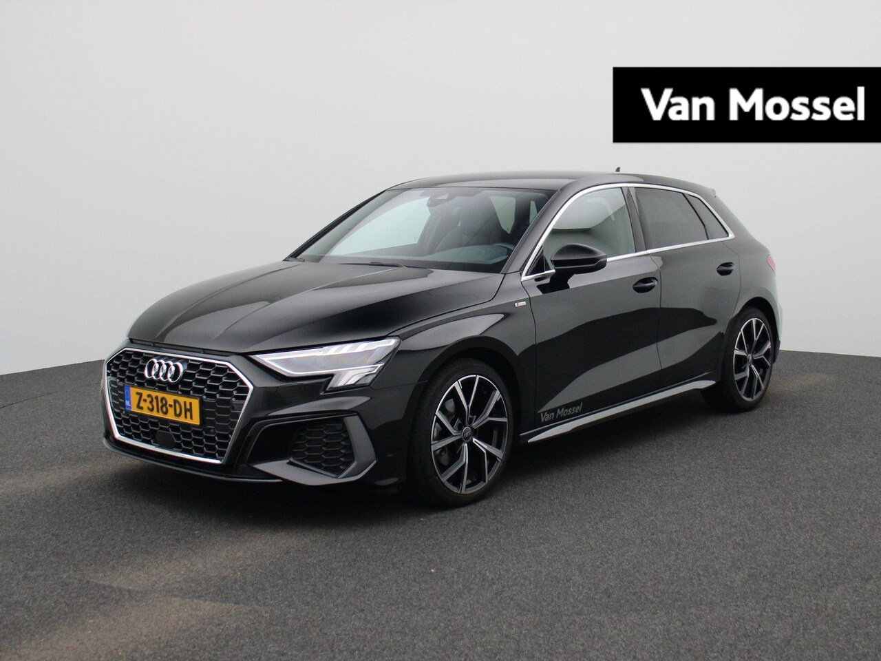 Audi A3 Sportback - 30 TFSI S edition | S-line l MMI Navigatie l Apple Carplay | Android Auto l Climate Contro - AutoWereld.nl