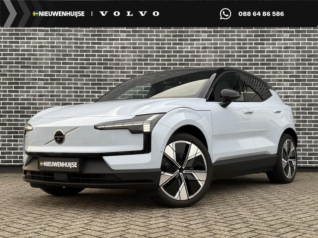 Volvo EX30 - Twin Motor Performance Ultra 69 kWh | Trekhaak | Adaptieve Cruise Control | Panoramadak | - AutoWereld.nl