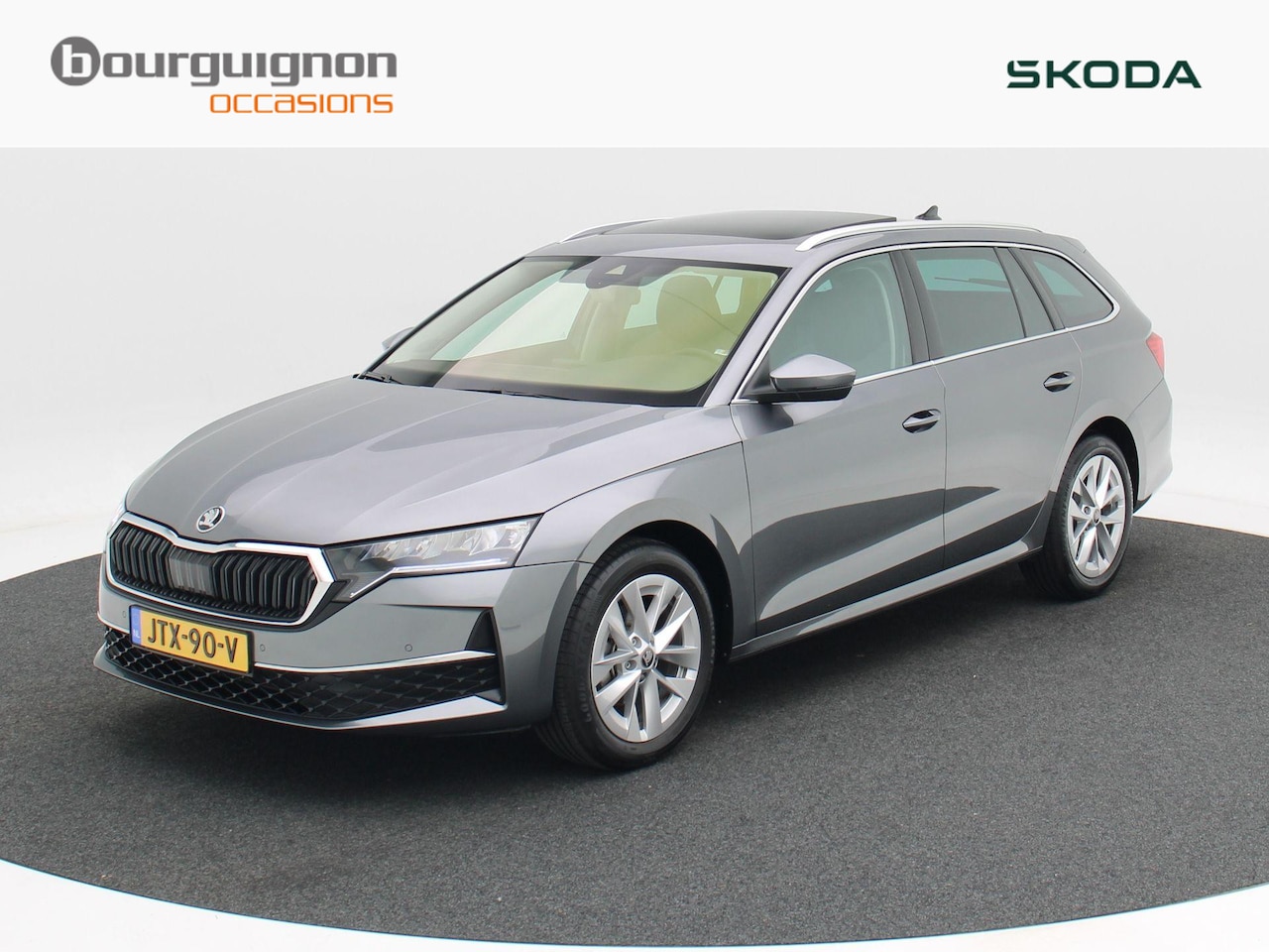 Skoda Octavia Combi - 1.5 TSi 150 Pk Automaat Business Edition Plus | Panoramadak | Virtual Cockpit | Elektrisch - AutoWereld.nl