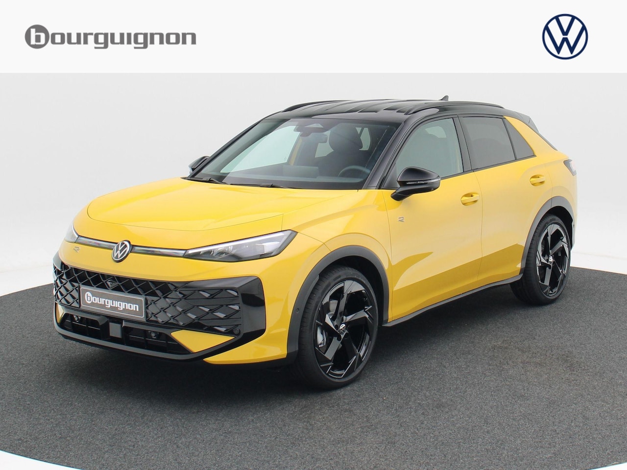 Volkswagen T-Roc - R-Line First Edition 1.5 eTSI 150 PK | Trekhaak | Elektrische Achterklep | 360 Camera | He - AutoWereld.nl
