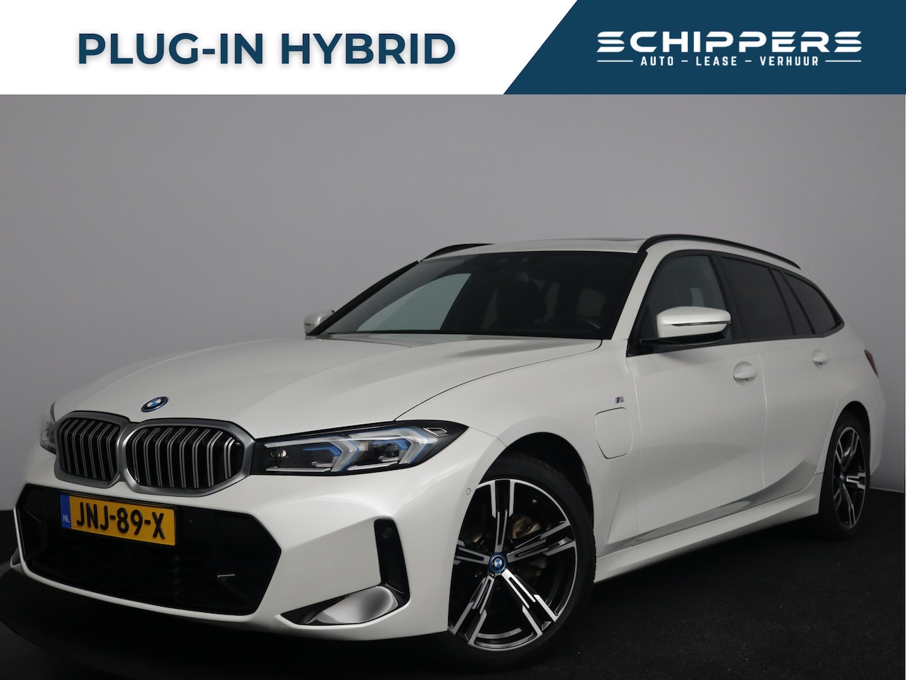 BMW 3-serie Touring - 330e M-Sport | Panoramadak | Laser LED - AutoWereld.nl