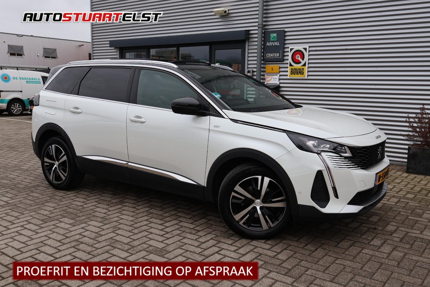 Peugeot 5008 - 1.2 PureTech GT 1e Eigenaar | Volledig Onderh | BTW | NL-Auto | 7p | Pano | Camera | Carpl - AutoWereld.nl