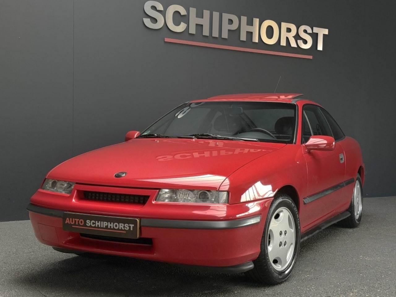 Opel Calibra - 2.0i Schuifdak Recaro stoelen + nw Apk zeer mooi - AutoWereld.nl