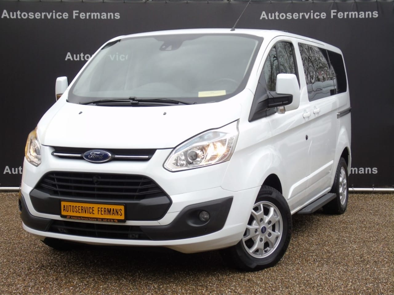 Ford Model T - 2.2D 155PK Tourneo - 159DKM - 8pers - Leder - Navi - Bomvol - AutoWereld.nl
