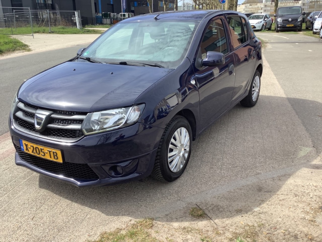 Dacia Sandero - 1.2 16V 1.2 16V - AutoWereld.nl