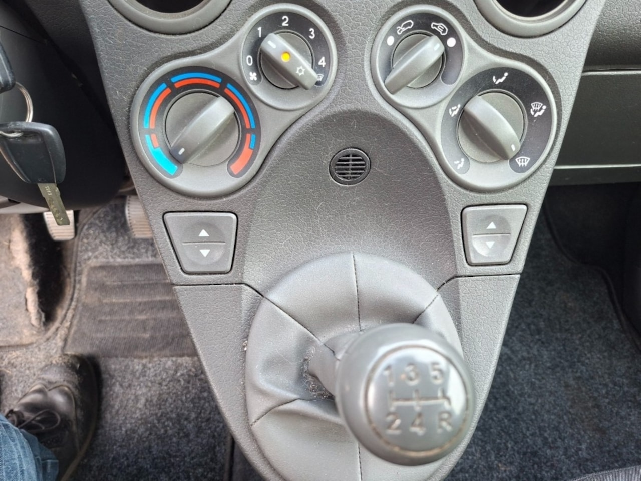 Fiat Panda - 1.2 Edizione Cool PANORAMADAK/RADIO-CD/AIRCO/ELEC.RAMEN/CENTR.VERGR./LMV