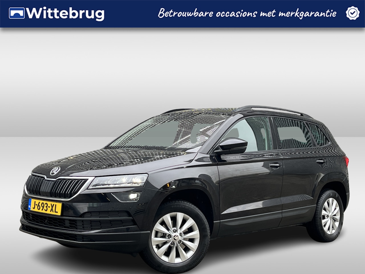 Skoda Karoq - 1.5 TSI ACT Business Edition / Digitaal dashboard /  Navigatie / LED / Climate controle / - AutoWereld.nl