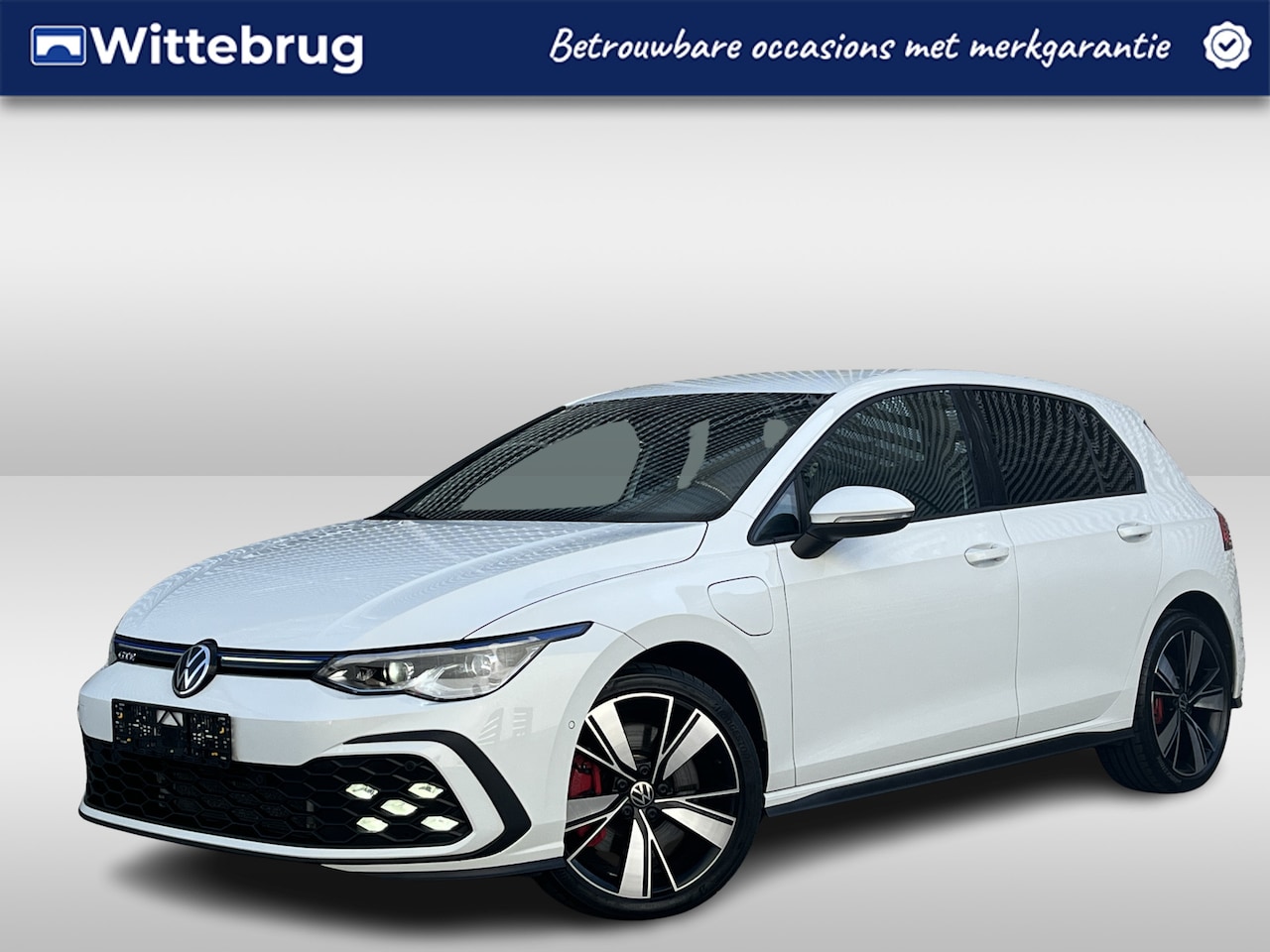 Volkswagen Golf - 1.4 eHybrid 245PK DSG GTE / IQ LED / Achteruitrijcamera / Stuur + Stoelverwarming / Dodeho - AutoWereld.nl