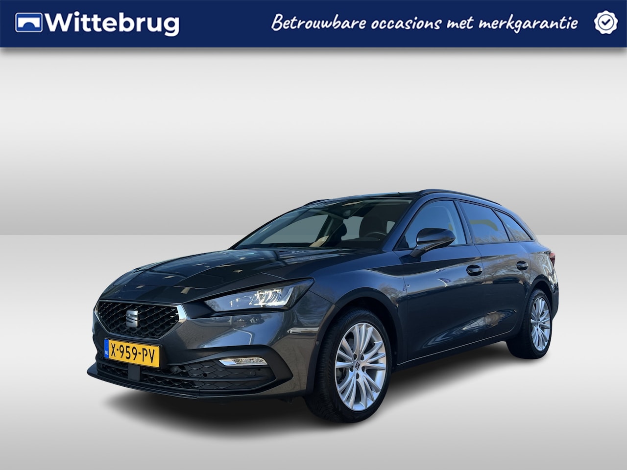SEAT Leon Sportstourer - 1.0 eTSI Style Business Intense 1.0 eTSI Style Business Intense - AutoWereld.nl