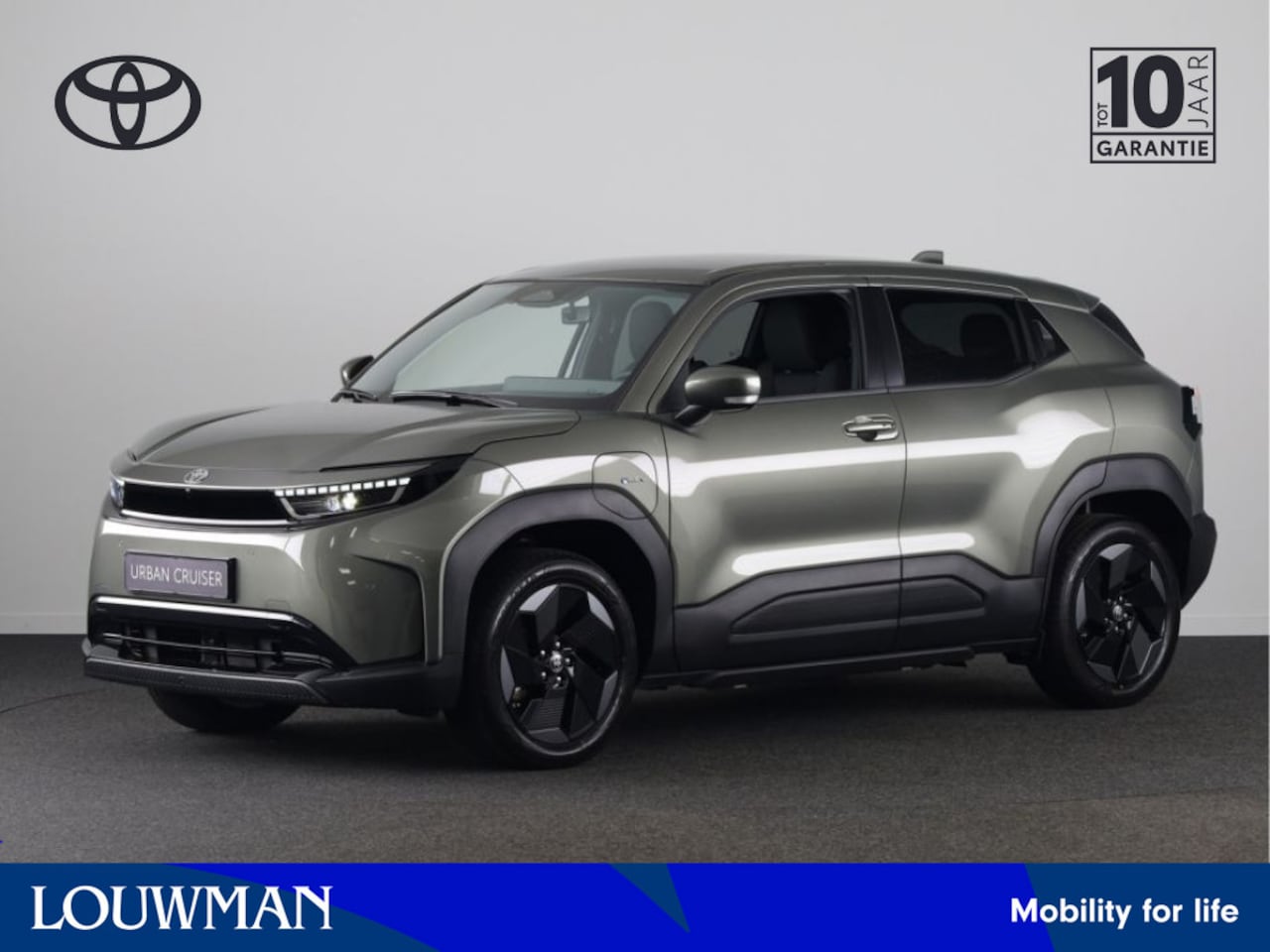 Toyota Urban Cruiser - Dynamic 61 kWh *NIEUW* - AutoWereld.nl