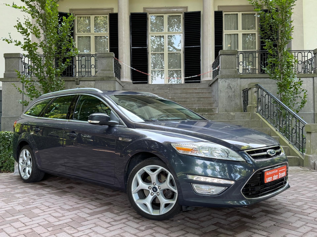 Ford Mondeo Wagon - 1.6 EcoBoost Titanium St-Line 160Pk Navi Climate Cruise Ctr Stoelverwarming Pdc 18" Lmv - AutoWereld.nl