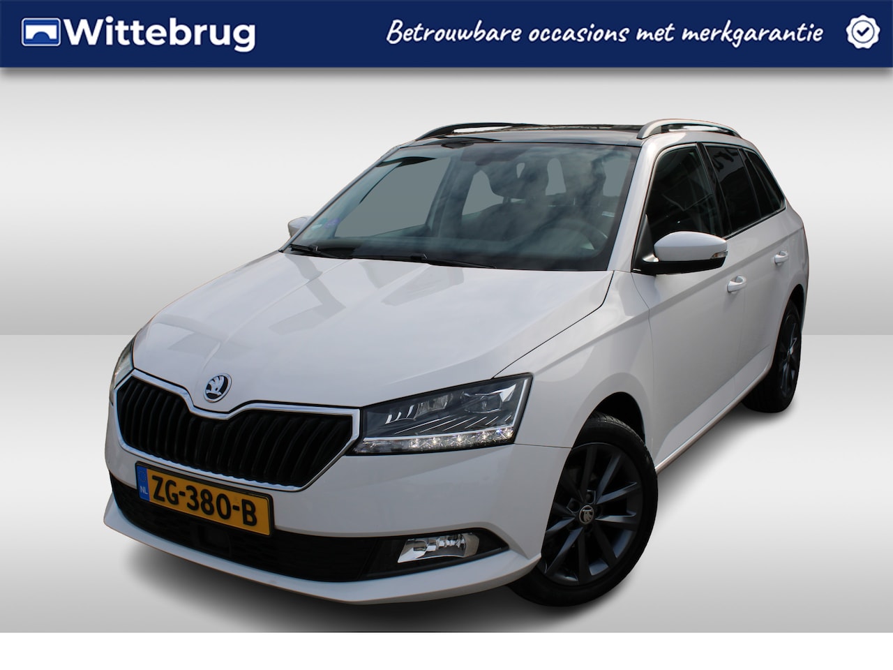 Skoda Fabia Combi - 1.0 Business Edition / Panorama dak / Navigatie / LM 16 inch / LED / APP / Parkeersensoren - AutoWereld.nl
